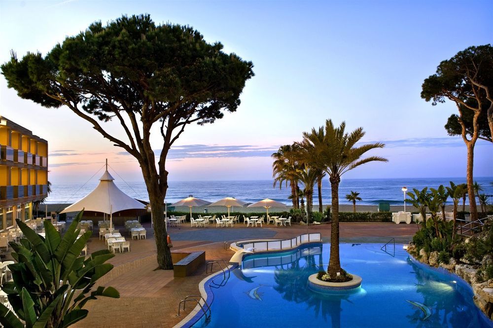 Estival Centurion Playa Hotel Cambrils Bagian luar foto